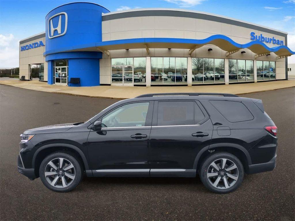 new 2025 Honda Pilot car, priced at $48,500