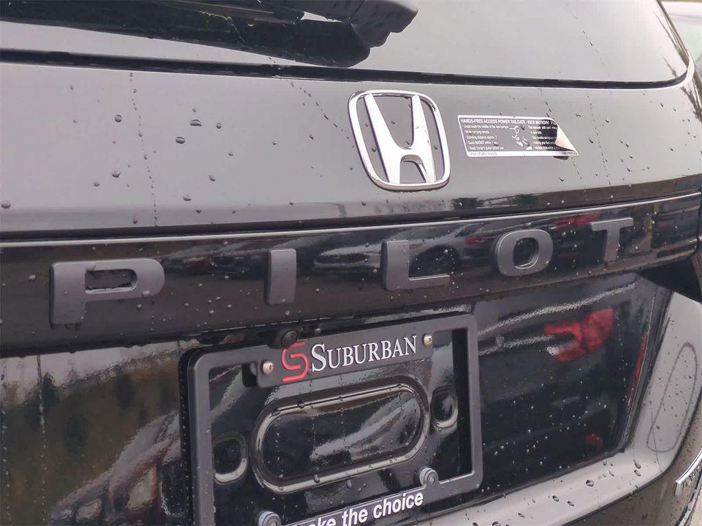 new 2025 Honda Pilot car, priced at $48,500