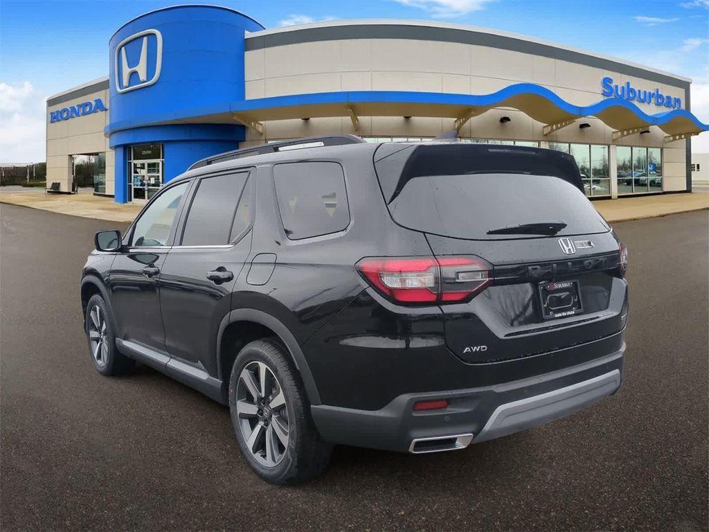 new 2025 Honda Pilot car, priced at $48,500