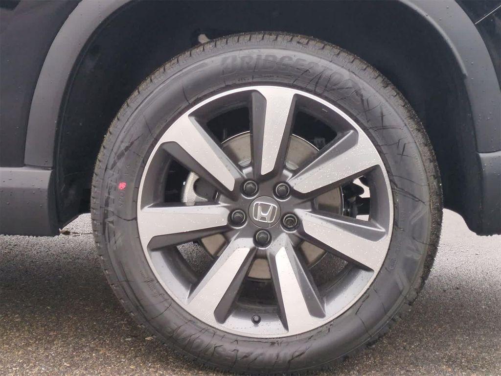 new 2025 Honda Pilot car, priced at $48,500