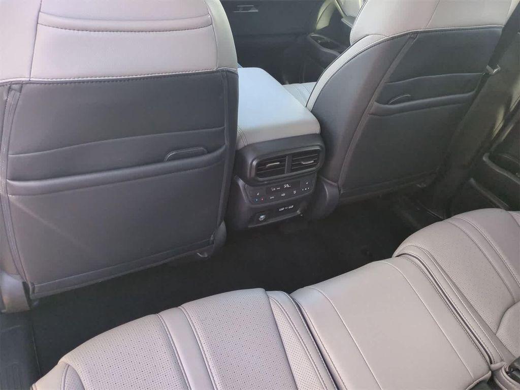 used 2023 Honda Pilot car, priced at $39,995