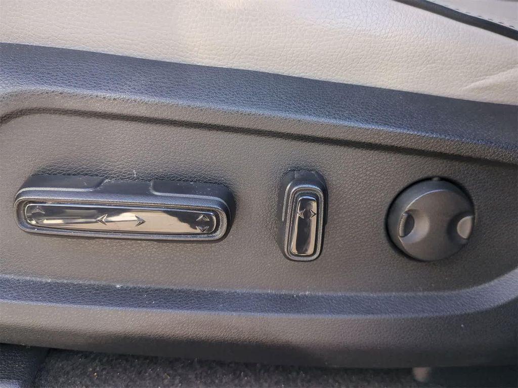 used 2023 Honda Pilot car, priced at $39,995