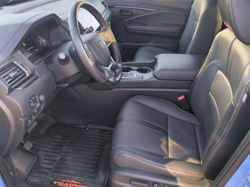 used 2024 Honda Passport car, priced at $36,488