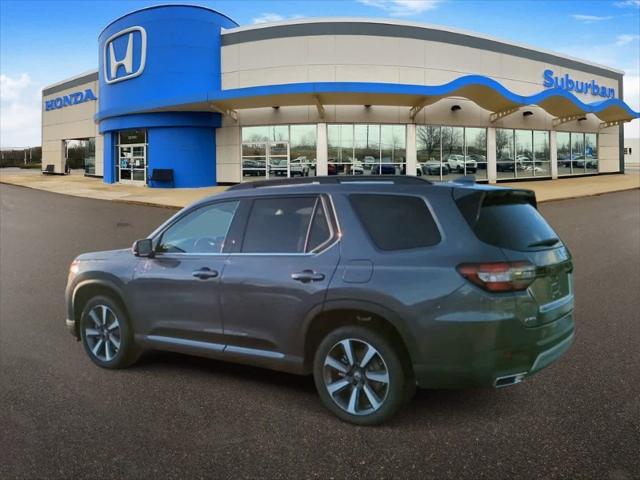 new 2025 Honda Pilot car, priced at $50,540