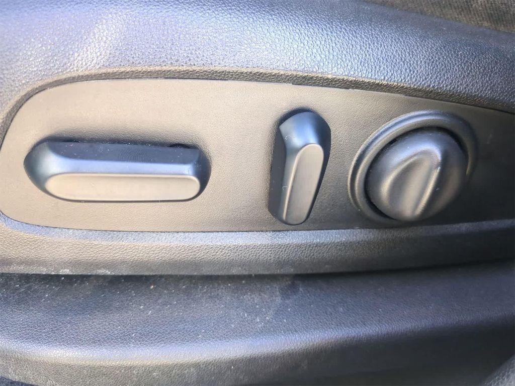 used 2020 Chevrolet Equinox car, priced at $15,707