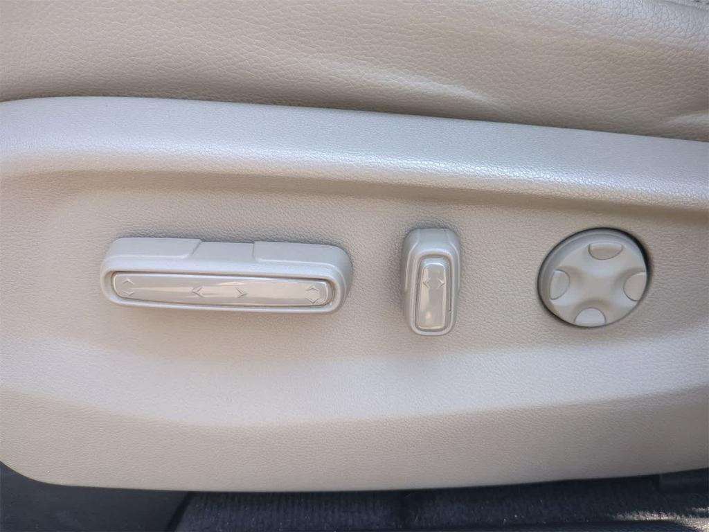 used 2023 Honda Odyssey car, priced at $36,500