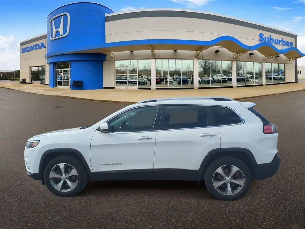 used 2020 Jeep Cherokee car, priced at $18,300