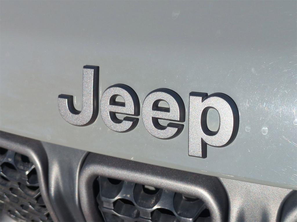 used 2023 Jeep Compass car, priced at $25,000
