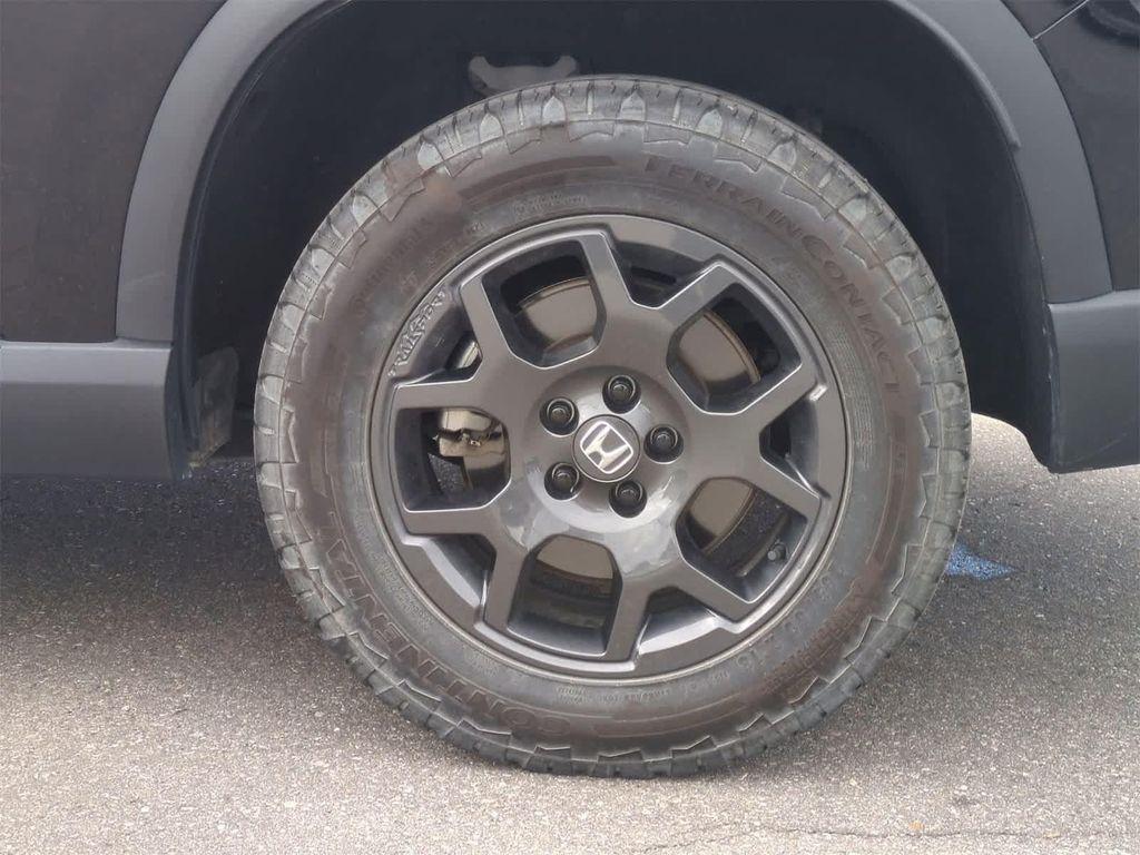 used 2023 Honda Pilot car, priced at $40,429
