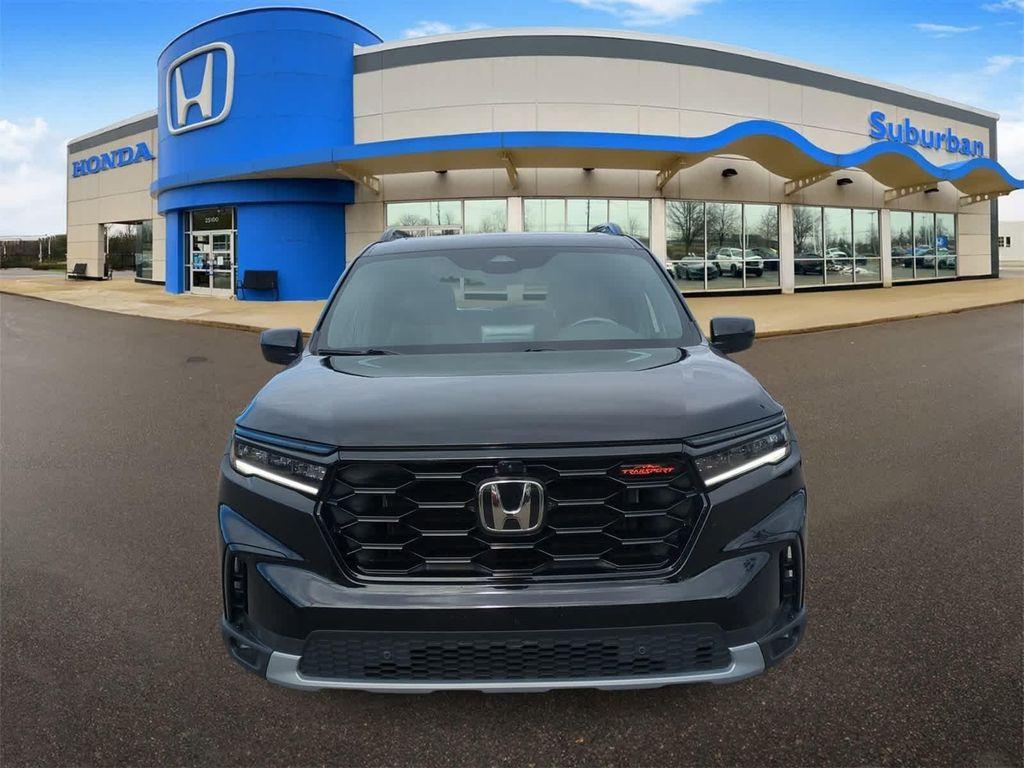 used 2023 Honda Pilot car, priced at $40,429