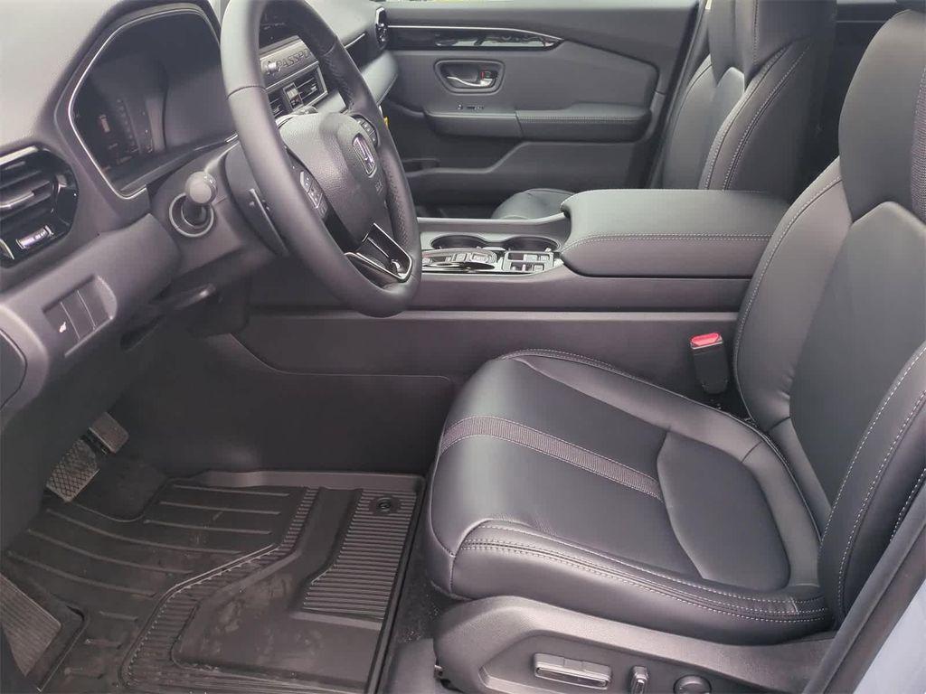 new 2026 Honda Passport car, priced at $43,997