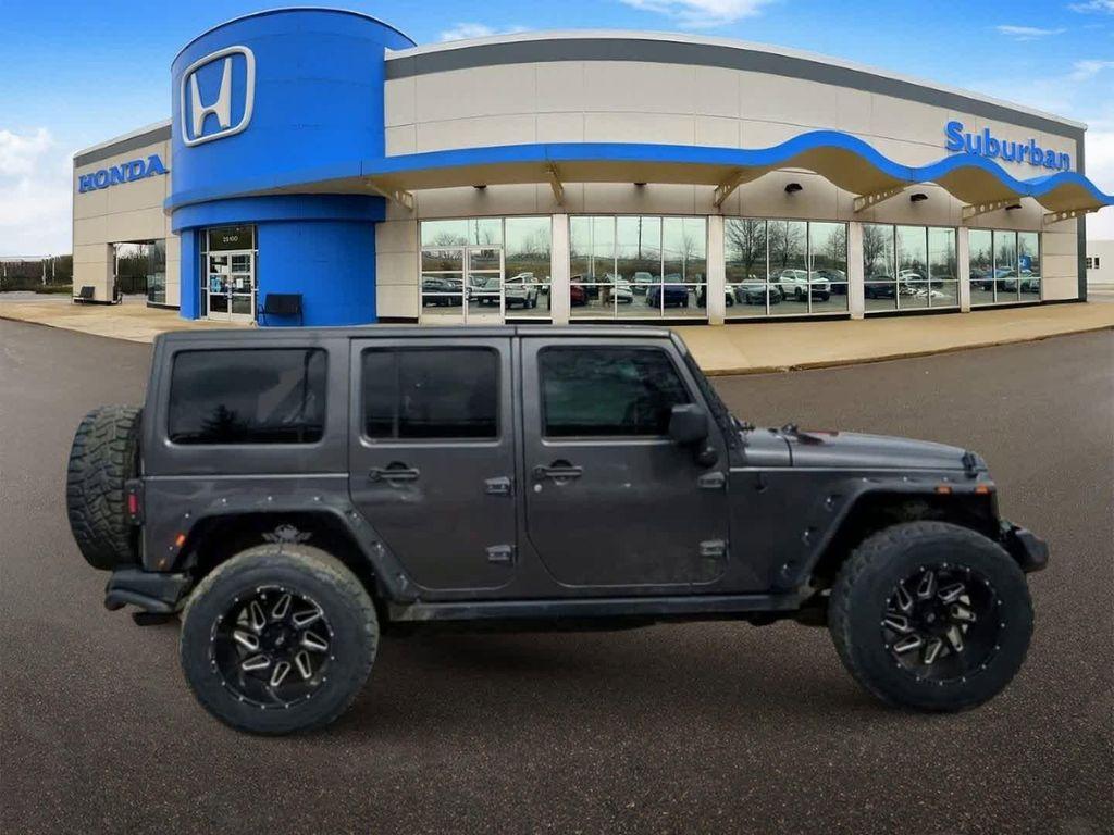 used 2016 Jeep Wrangler Unlimited car, priced at $18,091