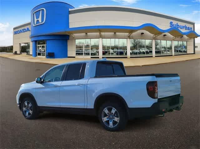 new 2025 Honda Ridgeline car, priced at $43,600