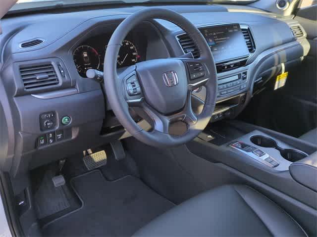 new 2025 Honda Ridgeline car, priced at $43,600