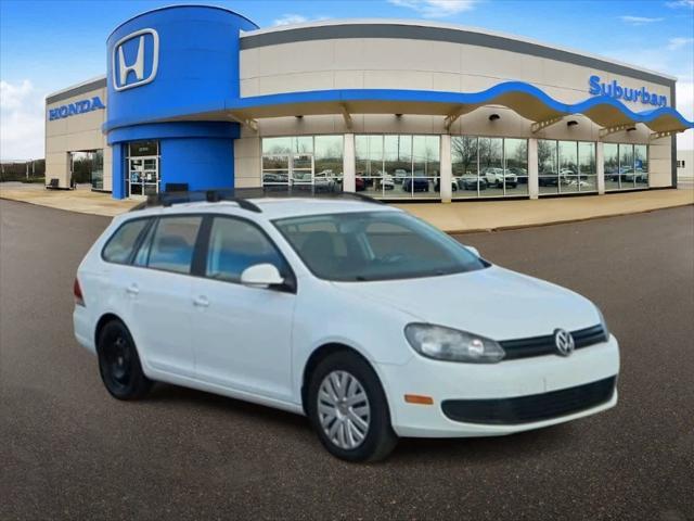 used 2014 Volkswagen Jetta SportWagen car, priced at $4,000