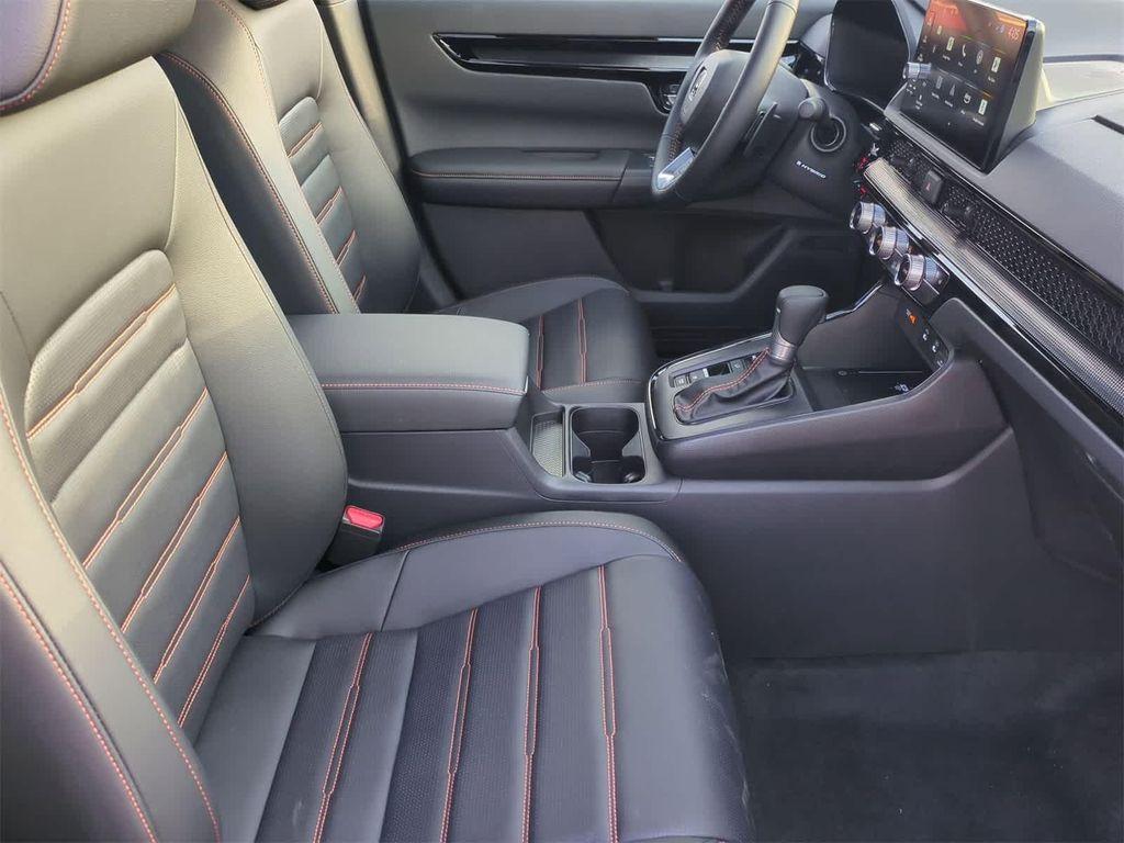 new 2026 Honda CR-V Hybrid car, priced at $43,700