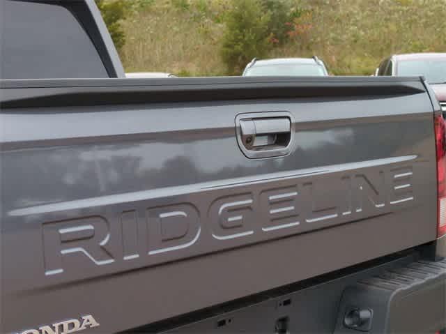 new 2025 Honda Ridgeline car, priced at $42,875