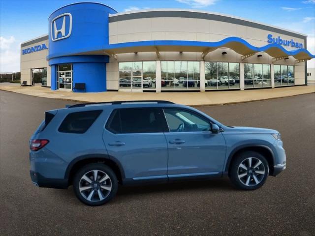 new 2025 Honda Pilot car, priced at $50,615