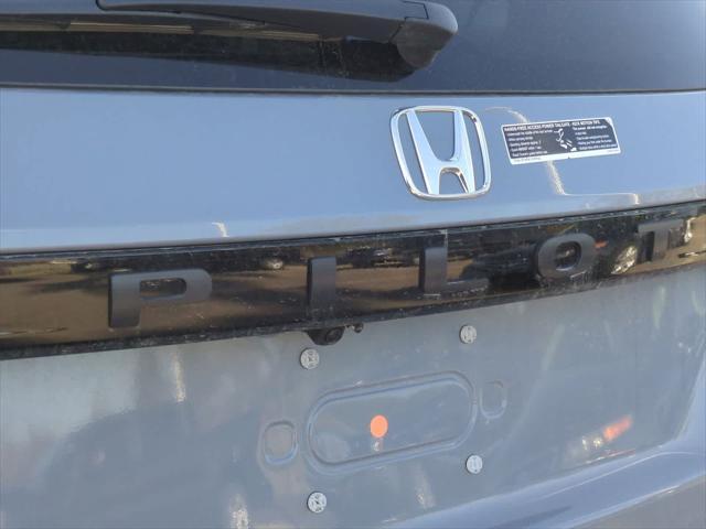 new 2025 Honda Pilot car, priced at $50,615