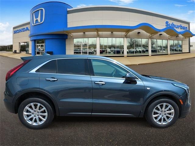 used 2020 Cadillac XT4 car, priced at $17,900