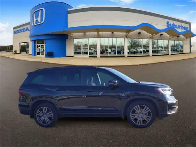 used 2022 Honda Pilot car, priced at $29,000