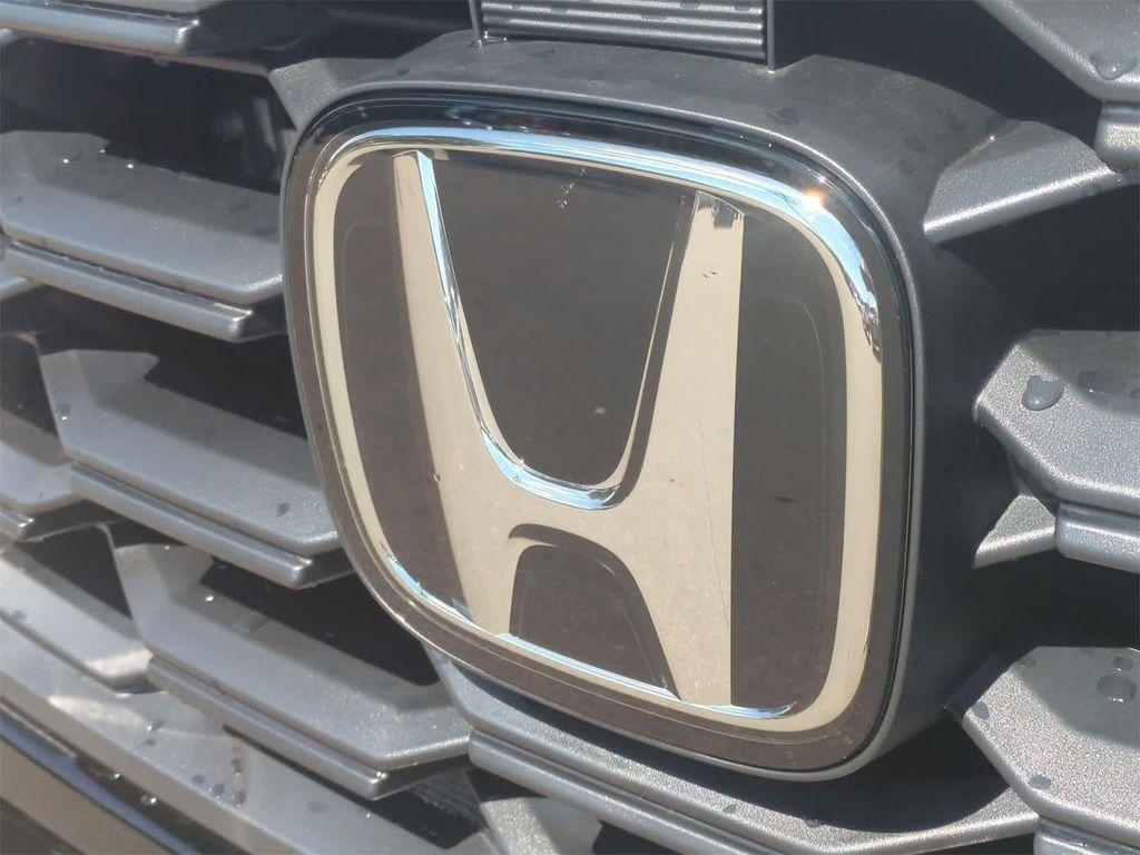 new 2025 Honda Pilot car, priced at $44,368