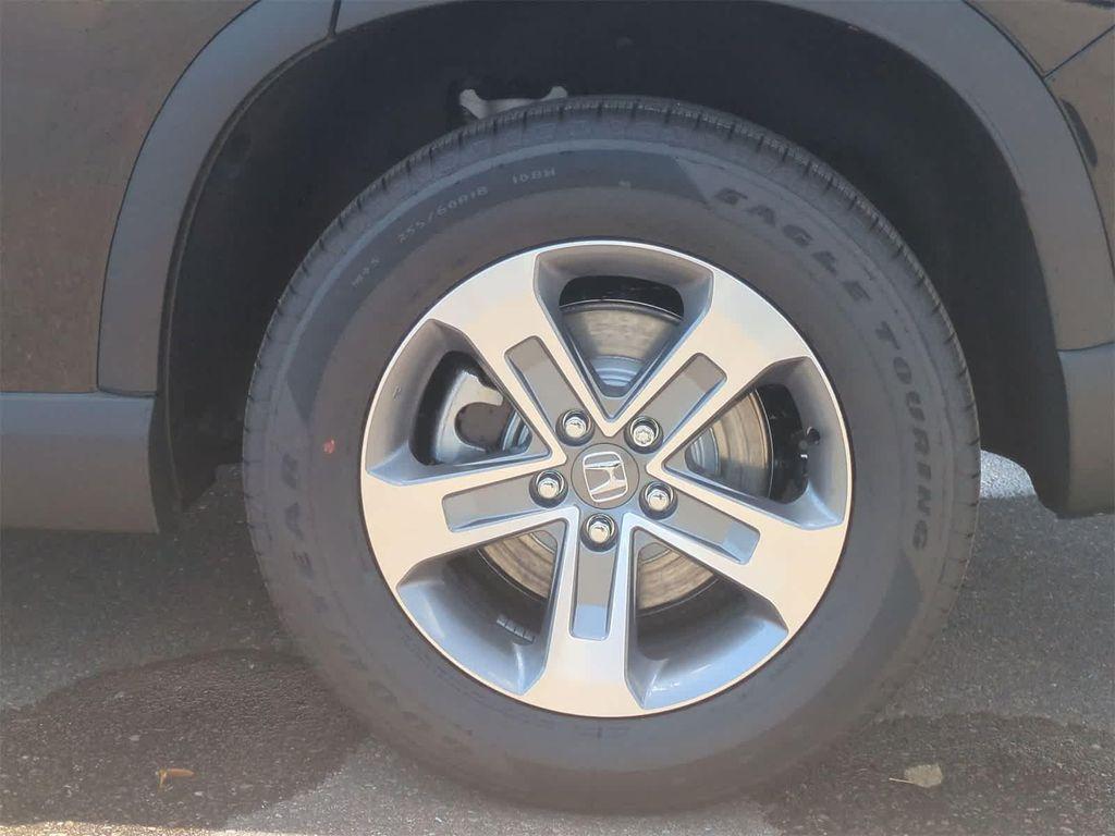new 2025 Honda Pilot car, priced at $44,368