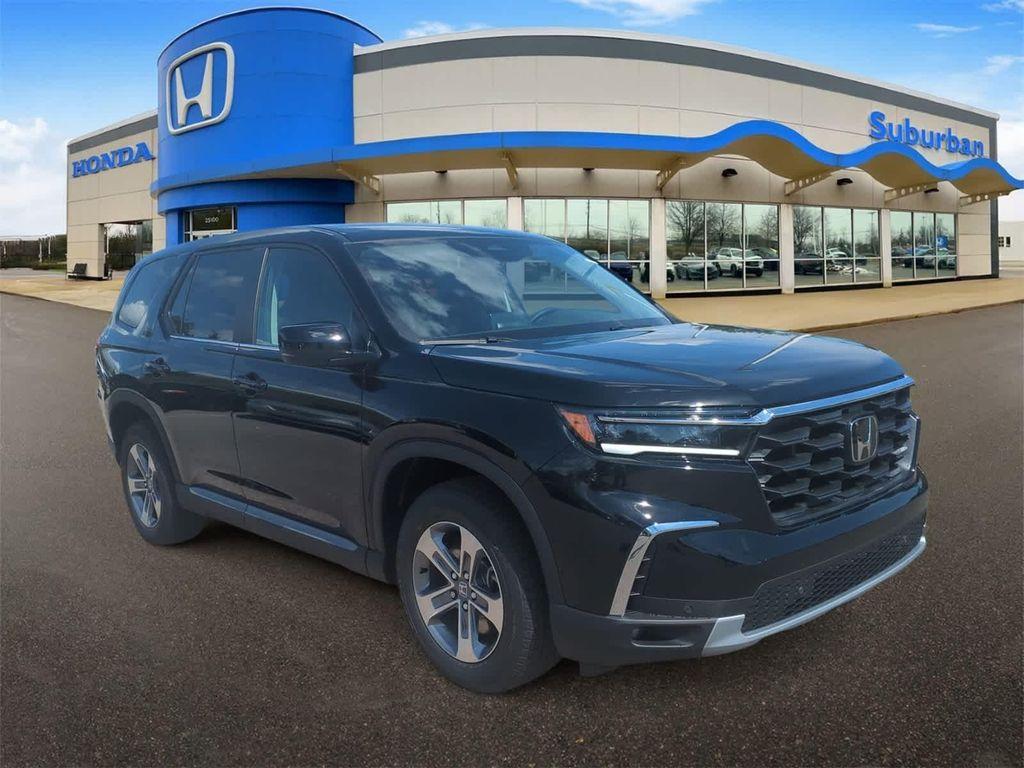 new 2025 Honda Pilot car, priced at $44,368