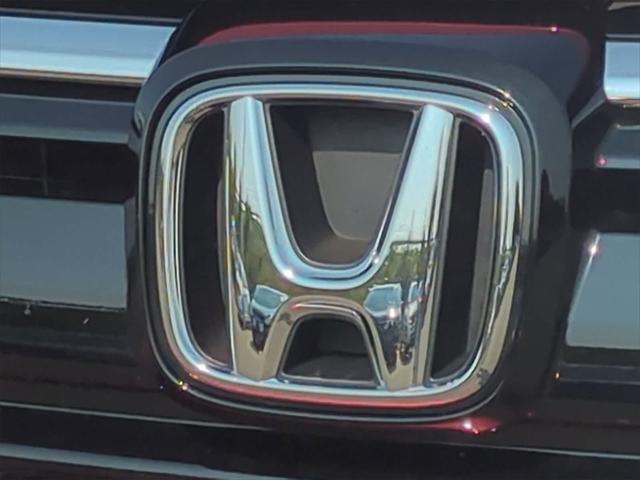 used 2021 Honda CR-V car, priced at $27,000