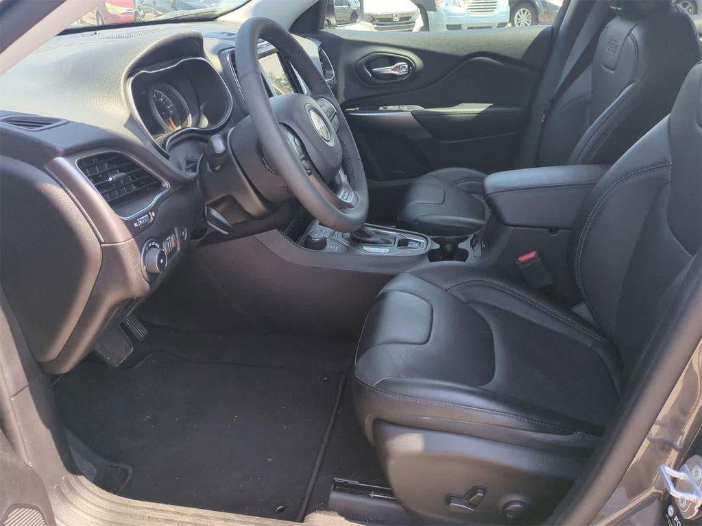 used 2022 Jeep Cherokee car, priced at $24,000