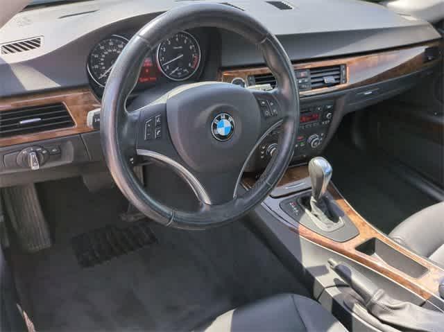 used 2009 BMW 328 car, priced at $7,500