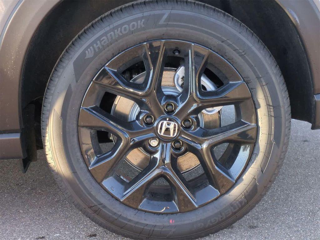 new 2025 Honda HR-V car, priced at $28,152