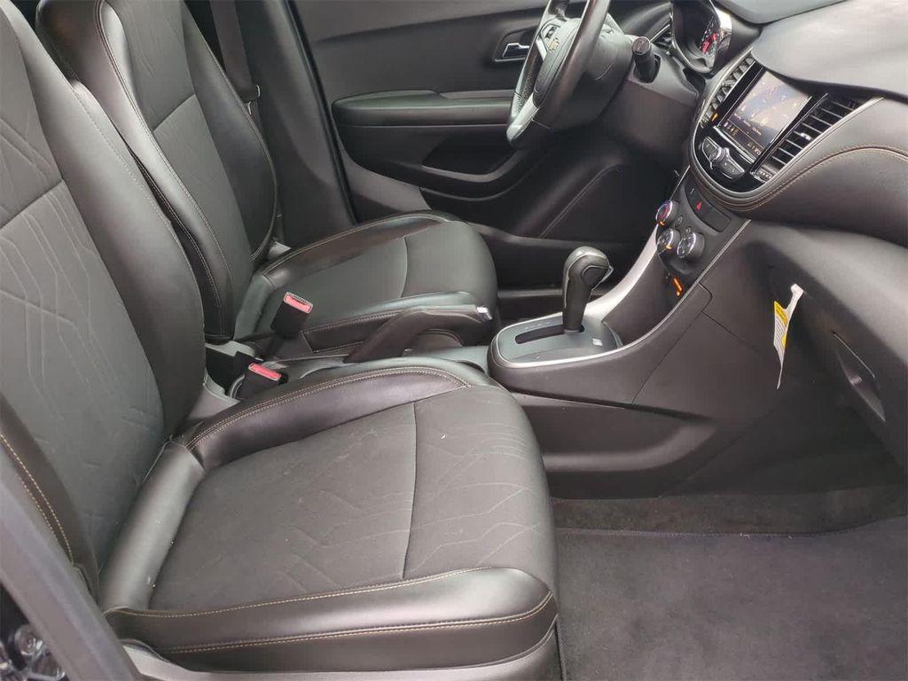 used 2022 Chevrolet Trax car, priced at $15,416