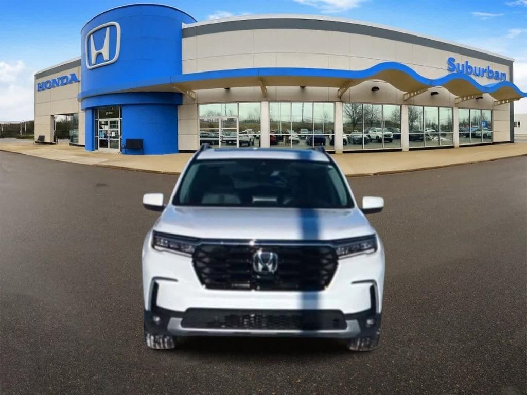 used 2023 Honda Pilot car, priced at $42,500