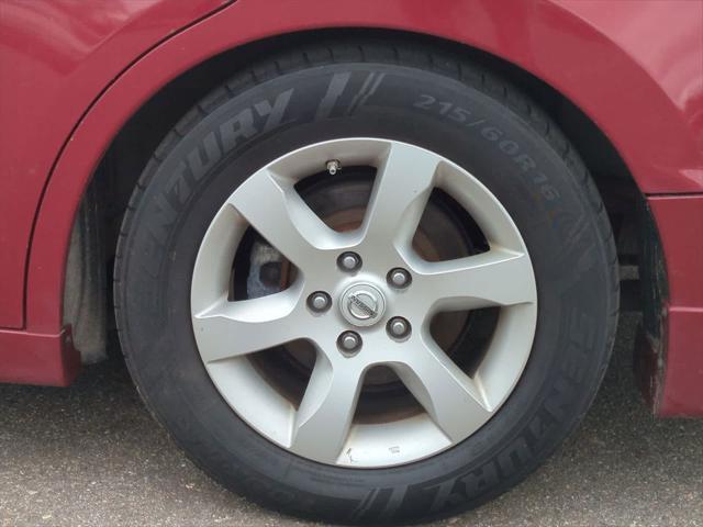 used 2008 Nissan Altima car, priced at $3,999