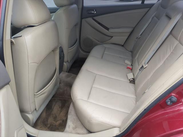 used 2008 Nissan Altima car, priced at $3,999
