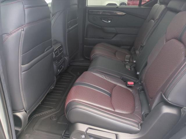 new 2025 Honda Pilot car, priced at $53,661