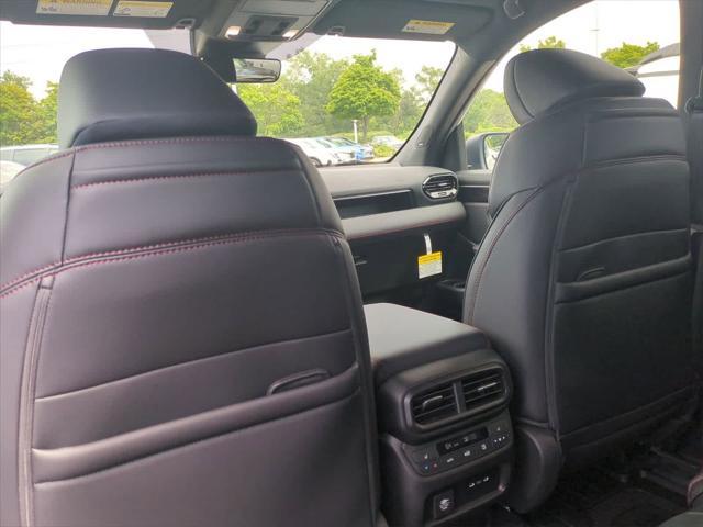 new 2025 Honda Pilot car, priced at $53,661