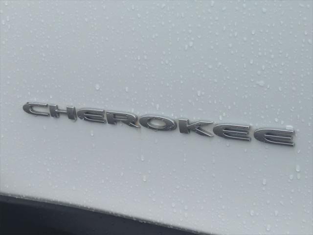 used 2019 Jeep Cherokee car, priced at $14,000