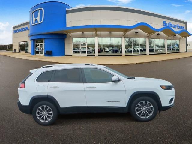 used 2019 Jeep Cherokee car, priced at $14,000