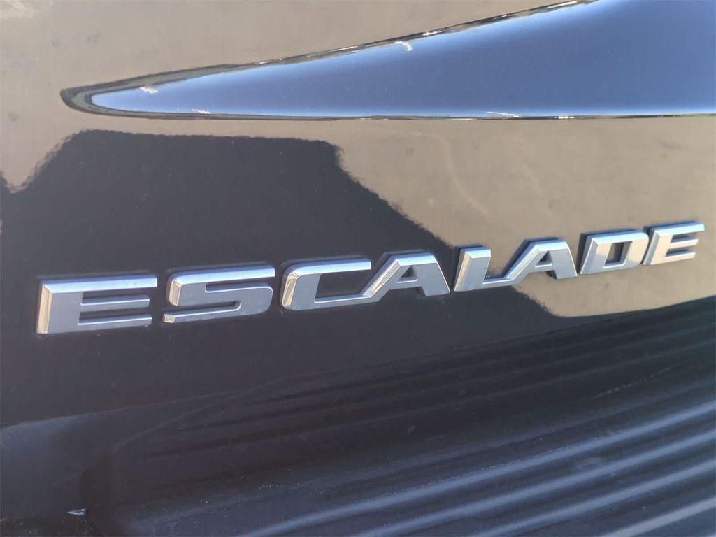 used 2023 Cadillac Escalade ESV car, priced at $67,974