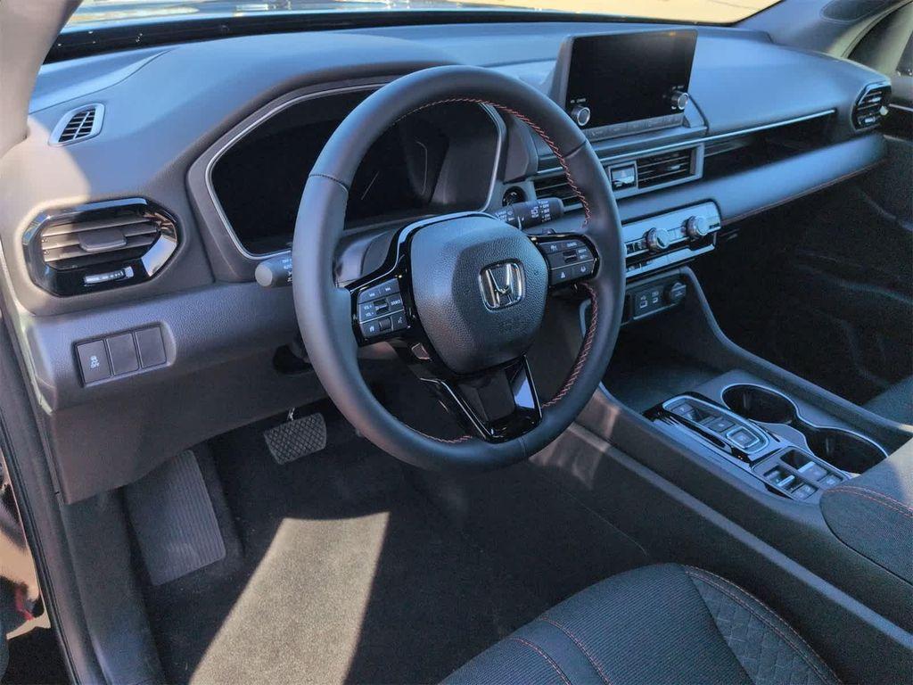 new 2025 Honda Pilot car, priced at $42,000