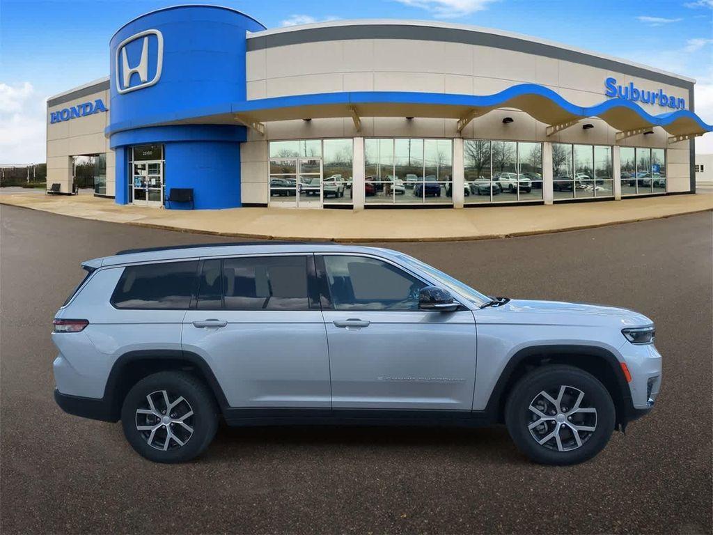 used 2024 Jeep Grand Cherokee L car, priced at $35,500