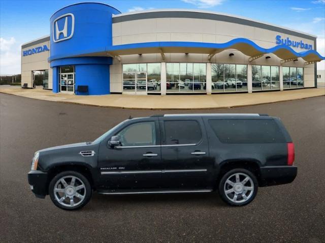 used 2012 Cadillac Escalade ESV car, priced at $11,000