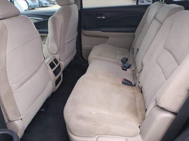 used 2021 Honda Pilot car, priced at $22,000