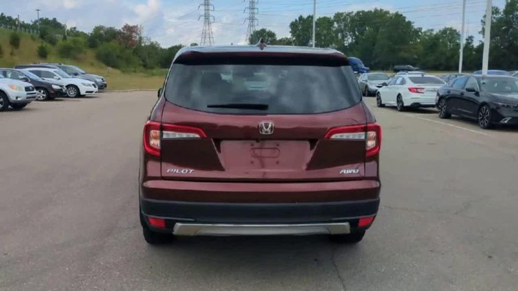 used 2021 Honda Pilot car, priced at $17,059