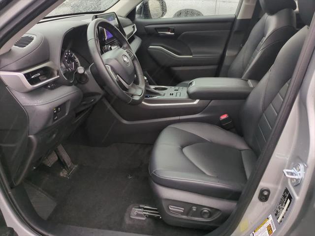 used 2023 Toyota Highlander car, priced at $38,000