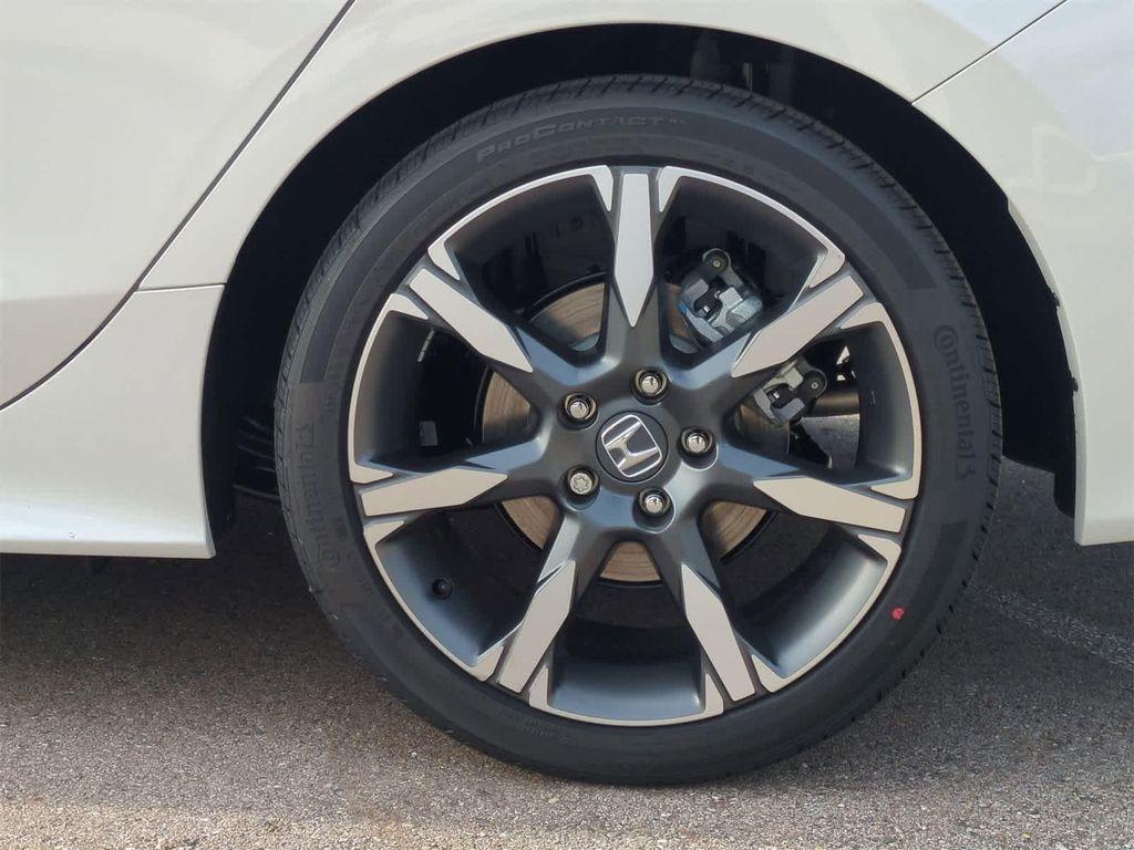 new 2026 Honda Civic Hybrid car, priced at $32,021