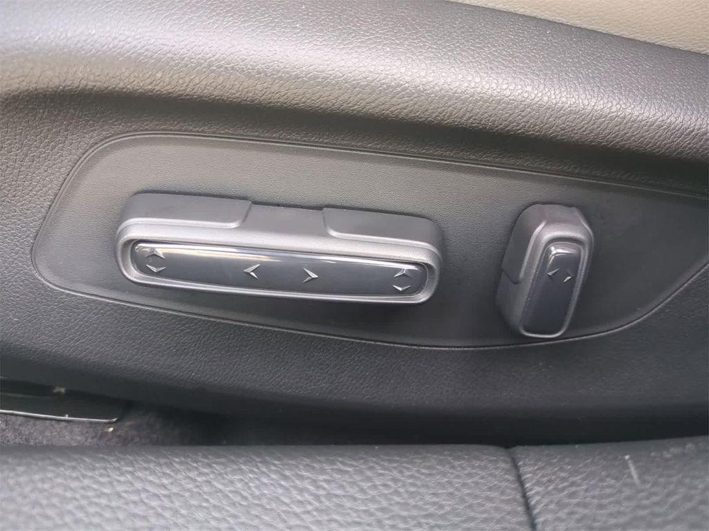 new 2026 Honda Civic Hybrid car, priced at $32,021