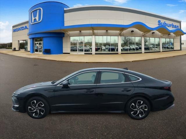 used 2025 Hyundai Sonata car, priced at $25,000